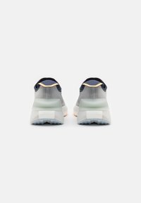 adidas Sportswear AVRYN - Športni copati - shadow navy/acid orange