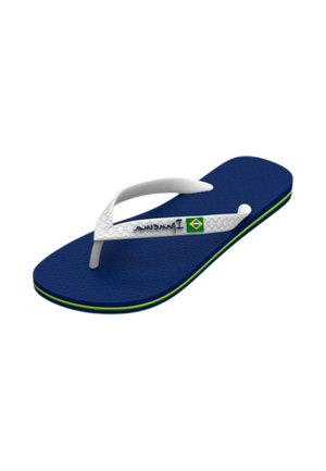 Blauwe teenslipper met witte bandjes, met de Braziliaanse vlag en het "Havaianas" logo op het bandje, en een groen-gele streep op de zoolrand.