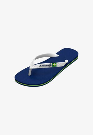 Blauwe teenslipper met witte bandjes, met de Braziliaanse vlag en het "Havaianas" logo op het bandje, en een groen-gele streep op de zoolrand.
