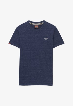 T-shirt bleu marine à manches courtes avec le logo « SUPERDRY & CO » sur la poitrine gauche et un petit logo orange au bas de la manche gauche.