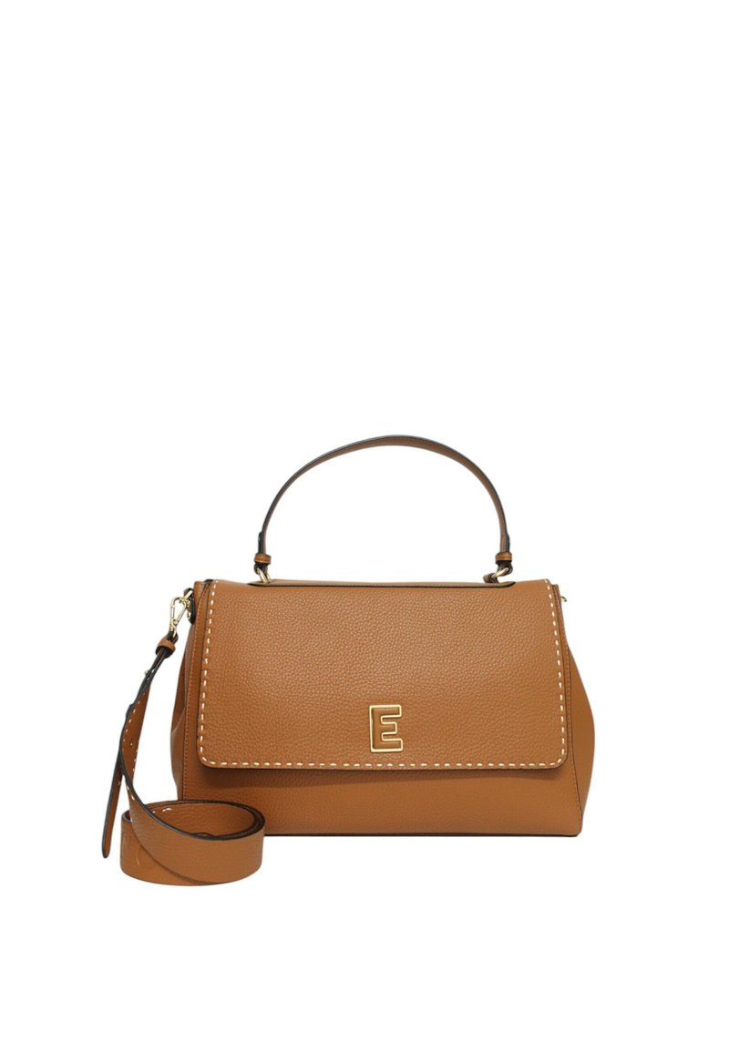 Borsa a mano in pelle color tan con forma strutturata, manico superiore e tracolla rimovibile. Presenta un accento in metallo dorato con un logo a forma di "E" e dettagli cuciti.