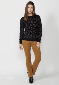 Koroshi Maglione - black