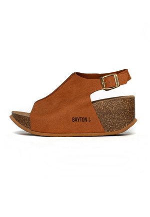 CRUZ - Sandalen met plateauzool - tan