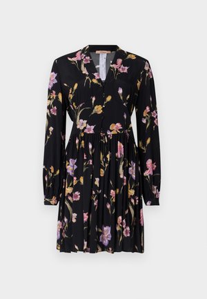 Vestito nero con scollo a V, maniche lunghe e motivi floreali in rosa, viola e giallo. Presenta una chiusura a bottoni e una gonna arricciata.