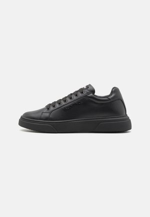 STUNNY - Sneakersy niskie