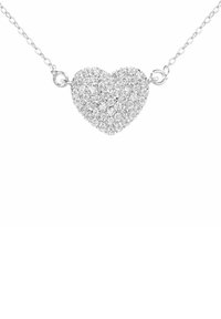 Strieborný náhrdelník s retiazkou a príveskom v tvare srdca vykladaným malými trblietavými priehľadnými kryštálmi.
