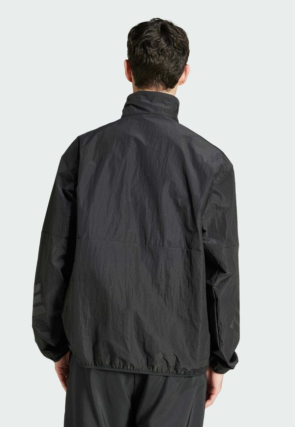 FUTURE ICON 3-STRIPES WOVEN HALF-ZIP - Windbreaker3