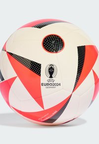 adidas Performance EURO24 CLB - Calcio - white   solar red   black