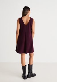 YAS YASMALEA DRESS - Jersey dress - winetasting