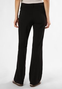 Cambio FARAH - Stoffhose - schwarz