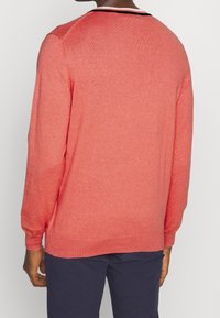 Lyle & Scott Felpa - light red