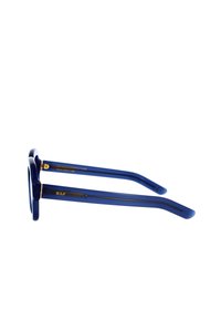 Occhiali da sole blu con montatura tondeggiante. Presentano dettagli in oro e bracci texturizzati. Realizzati in Italia con il marchio "RETROSUPERFUTURE".