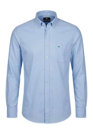 Svetlomodrá košeľa s dlhým rukávom na gombíky, s gombíkovým golierom a náprsným vreckom s malým zeleným vyšívaným logom.