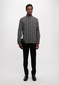 The Kooples CHEMISE - Camicia - black/white