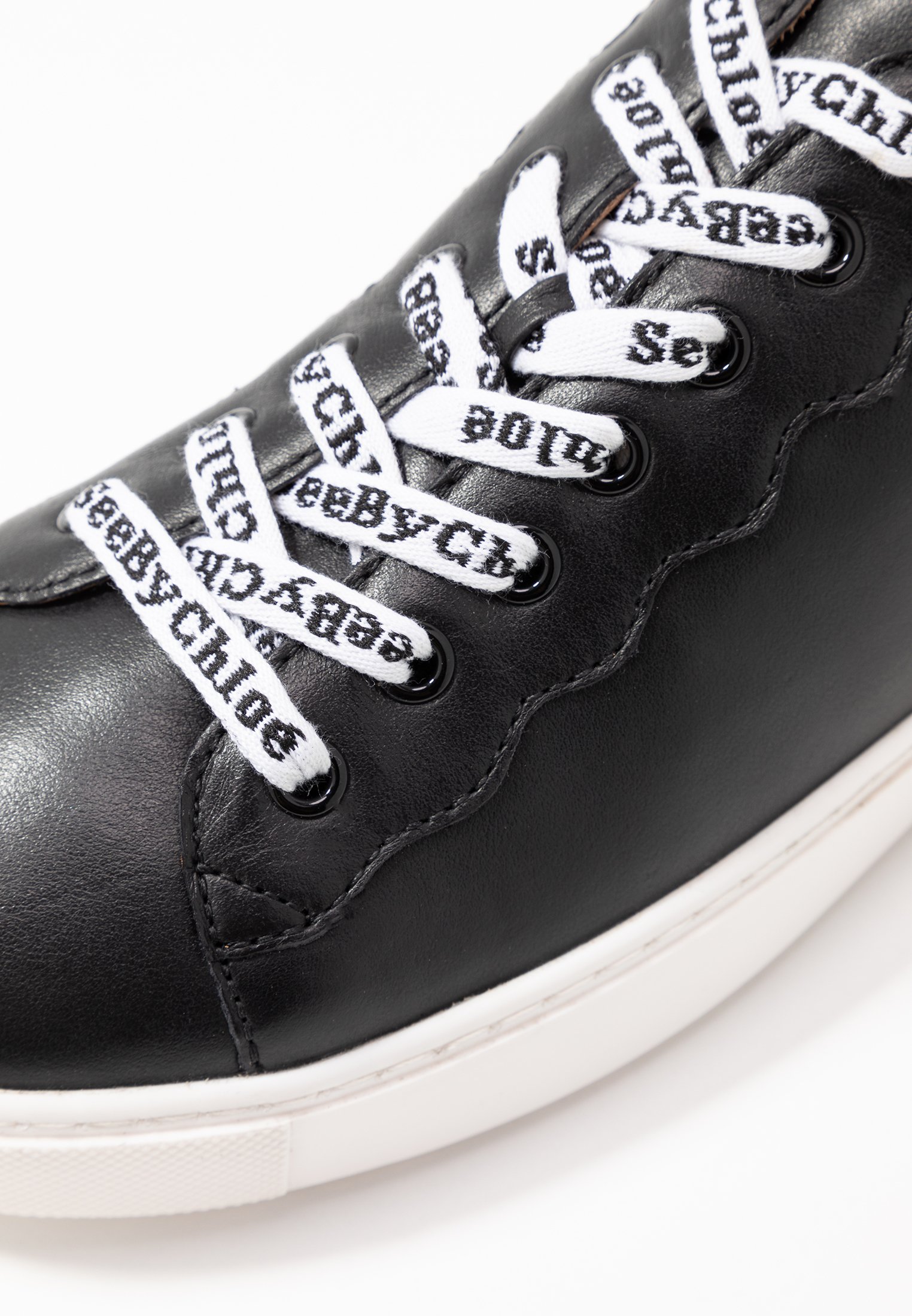 black chloe trainers