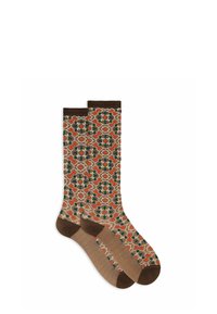 Calze fino al ginocchio con un bordo marrone e testurizzato e un motivo geometrico multicolore arancione, verde e beige.