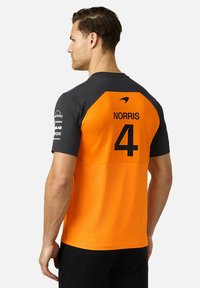 Mclaren formula 1 team - T-shirt z nadrukiem