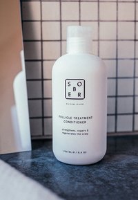 Sober CONDITIONER FOLLICLE TREATMENT CONDITIONER  - Conditioner - weiß