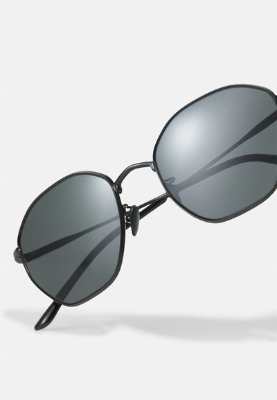 Giorgio Armani Ochelari de soare - black