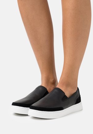 ATLANTA GREEN - Instappers - black