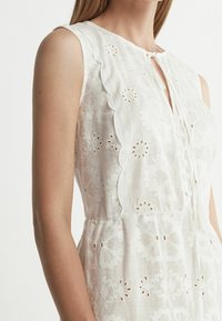 Falconeri Vardagsklänning - white