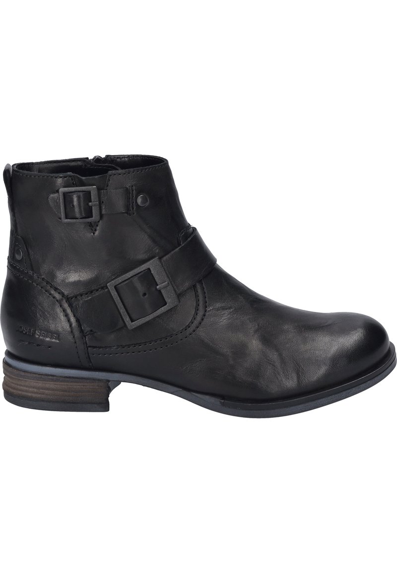 Bottine noire en cuir avec un bout arrondi, deux boucles et une surface texturée. Dispose d'un petit talon empilé et de coutures décoratives.