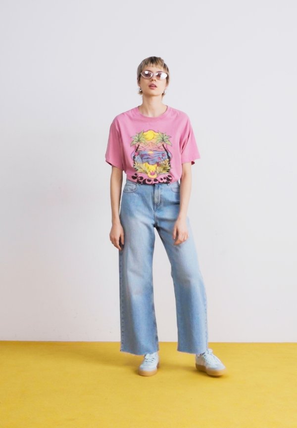 LAND AND WATER REGULAR - Wide Leg3