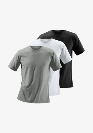 Tre crew-neck t-shirts i grå, hvid og sort. Fremstillet af blødt bomuld, med korte ærmer og en regular fit. Ingen mønstre eller accenter.
