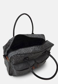 Kidzroom DIAPER BAG WINNIE THE POOH BETTER CARE SET - Torba za presvlačenje beba - grey