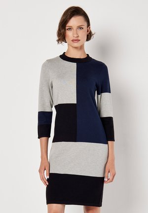 Apricot Robe pull - navy