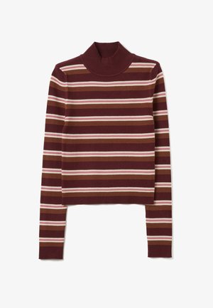 Rippstrick-Turtleneck-Pullover mit horizontalen Streifen in Bordeaux, Braun, Creme und Rosa, langen Ärmeln und taillierter Silhouette.