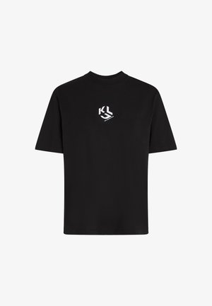 Schwarzes Baumwoll-T-Shirt mit kurzen Ärmeln, Rundhalsausschnitt und einem weißen sechseckigen Logo mit "KL" auf der linken Brustseite.