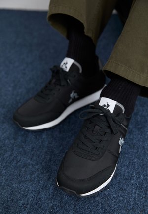 RACERONE - Tenisky - black/silver