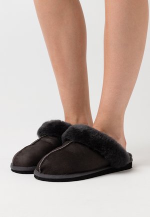 JESSICA - Slippers - antique/asphalt