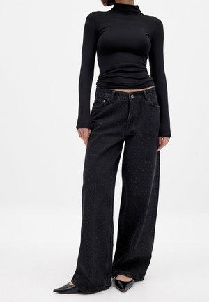 NA-KD EMBELLISHED  - Flared Jeans - washed black