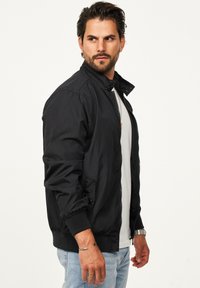 One Redox ÜBERGANGS - Bomberjacke - black