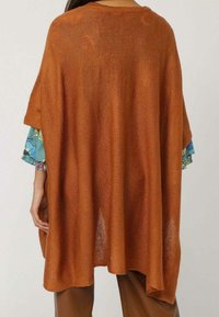 Vero Moda TIPO PONCHO - Poncho - camel