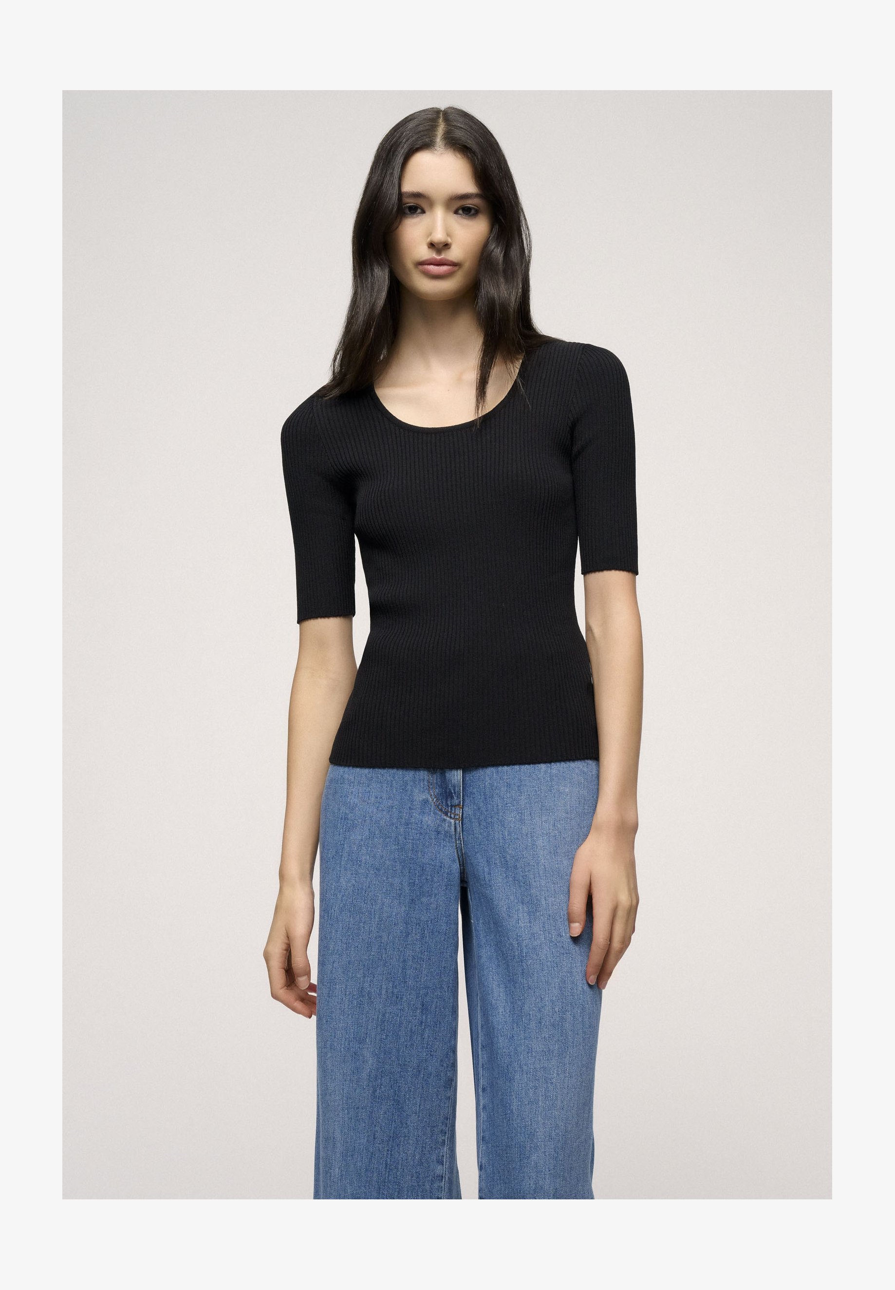 OPUS Daily E T-Shirt Donna - Canotta Morbida In Misto Cotone, Nero (Black 900), Taglia 50 (Produttore: 44)