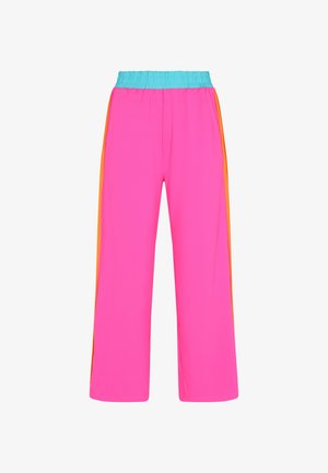 Pantalones de chándal rosas con una cinturilla elástica turquesa y franjas laterales naranjas. Hechos de un material suave, cuentan con un corte ancho y relajado.