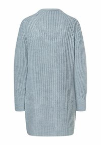 Maglione a maglia azzurro chiaro con una vestibilità ampia, tessuto a coste e maniche lunghe. Presenta un colletto arrotondato e cuciture delle spalle scese.