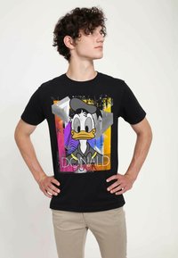 Disney MICKEY CLASSIC EIGHTIES DUCK UNISEX - T-shirt z nadrukiem