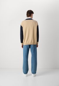 HUGO SMEYLO - Vesta na kopčanje - medium beige