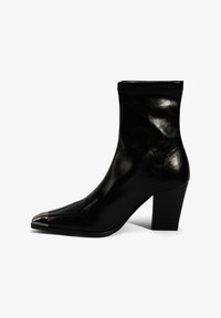 Sélectionné, black