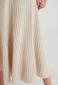 pure cashmere FLARED SKIRT - sukňa v tvare A - oatmeal