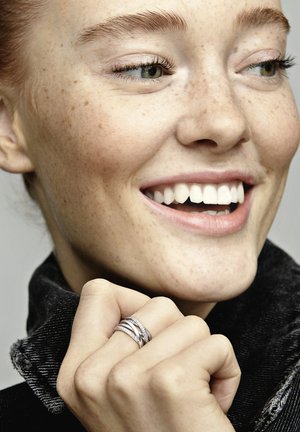 Pandora SPARKLING & POLISHED LINES - Ring - silver coloured