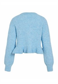 Hellblauer, kurz geschnittener Pullover mit langen Ärmeln, geripptem Saum, weicher Textur und einem dezenten Rüschendetail am unteren Rand.