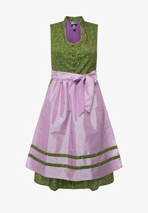 Grøn mønstret kjole med en lilla halsudskæring, en lyserød satin nederdel og et matchende bælte. Den har blomsterdetaljer og stribede kanter.