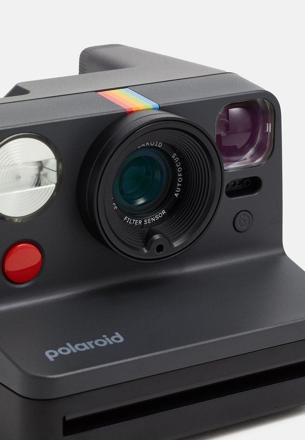 NOW GEN 3 BLACK + COLOR FILM BUNDLE 8 PHOTOS - Camera film2