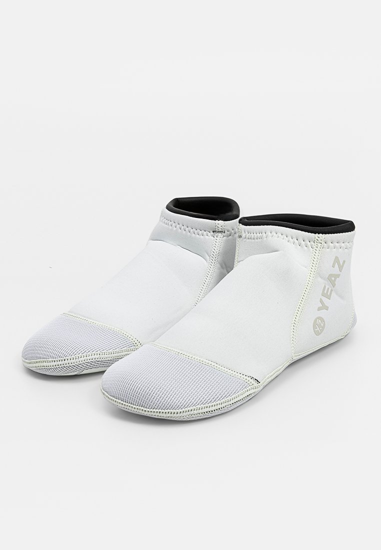 NEOSOCK LOW PRO