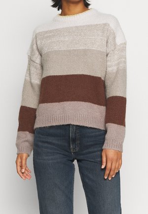 Sweter